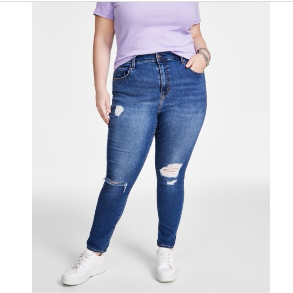 Levi's High Rise Plus Size Skinny Distressed Jeans